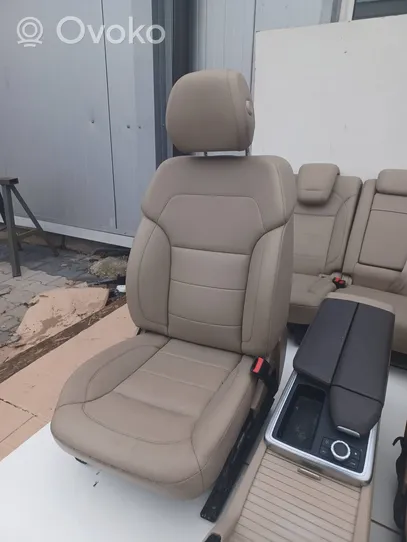 Mercedes-Benz ML W166 Set di rivestimento sedili e portiere A1668600169