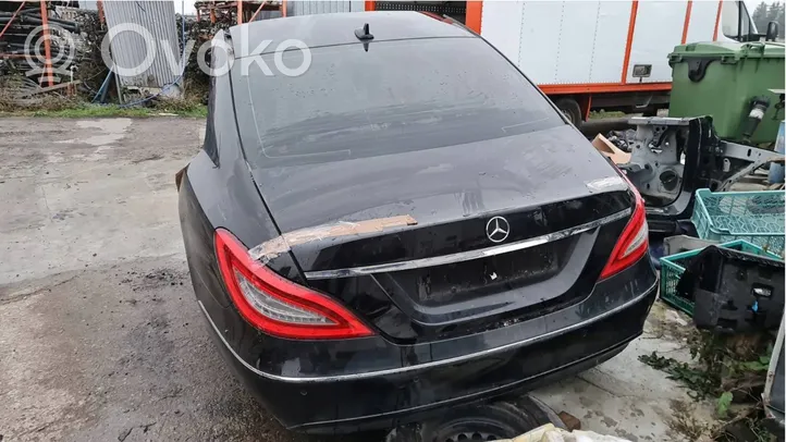 Mercedes-Benz CLS C218 X218 Podłoga bagażnika 