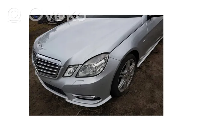 Mercedes-Benz E AMG W212 Priekio detalių komplektas 