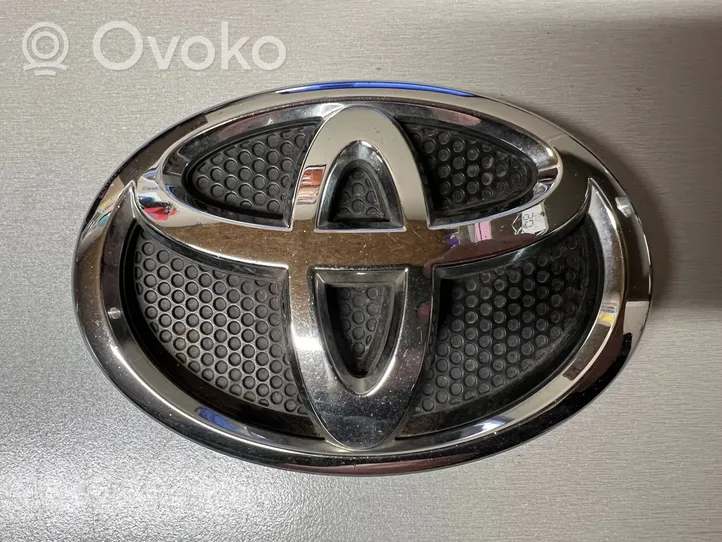 Toyota Avensis T250 Mostrina con logo/emblema della casa automobilistica 7530105010