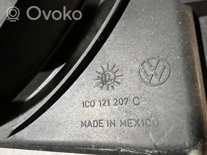 Volkswagen New Beetle Jäähdyttimen jäähdytinpuhallin 1C0121207C
