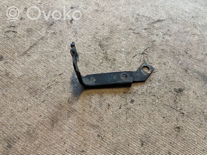 Audi TT Mk1 Kita variklio skyriaus detalė 1J0820769