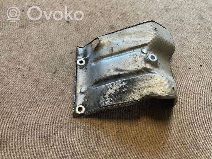 Audi TT Mk1 Autres pièces compartiment moteur 8D0199383C