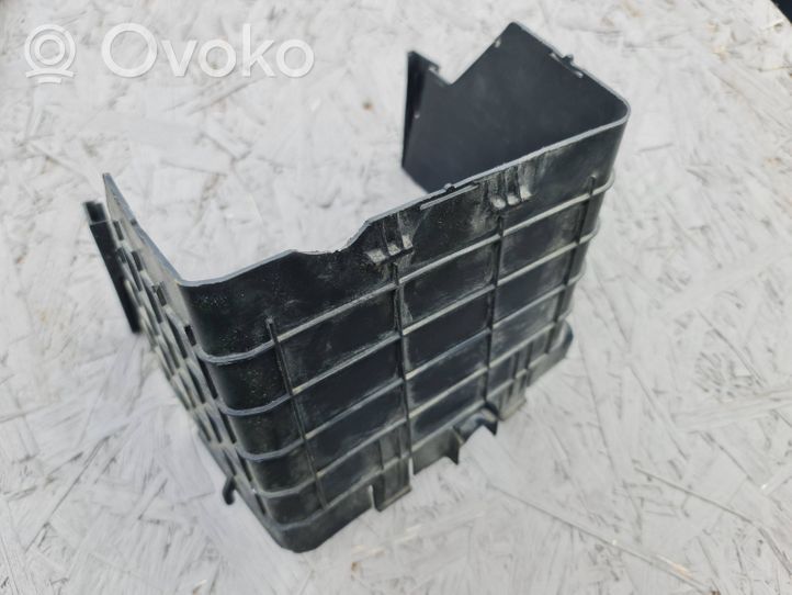 Volkswagen PASSAT B6 Battery tray heat shield 1K0915335C