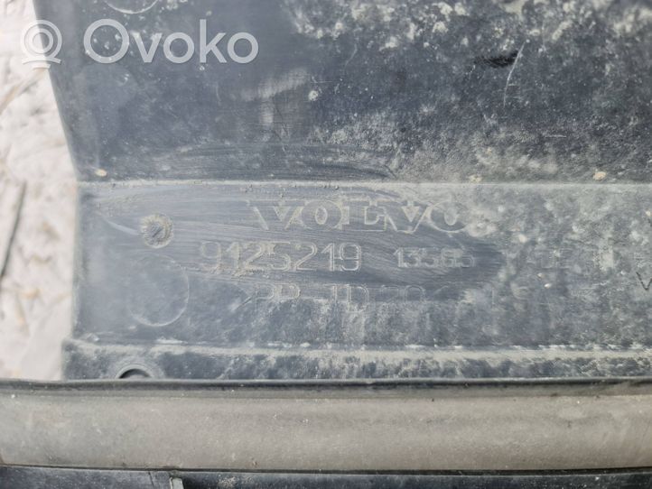 Volvo V70 Välijäähdyttimen ilmanohjauksen ilmakanava 9190725