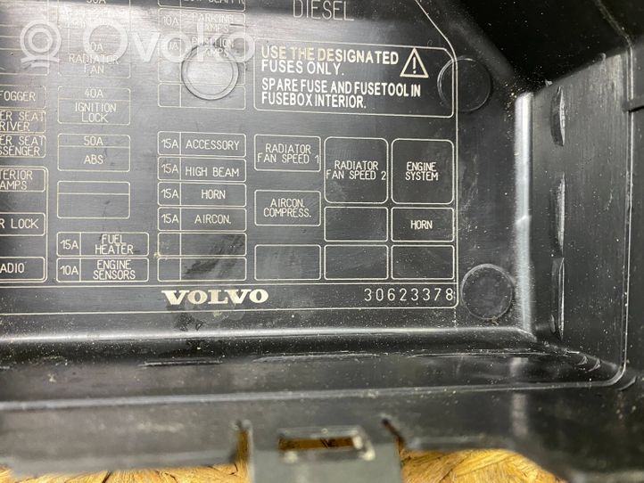 Volvo S40, V40 Coperchio scatola dei fusibili 30623378