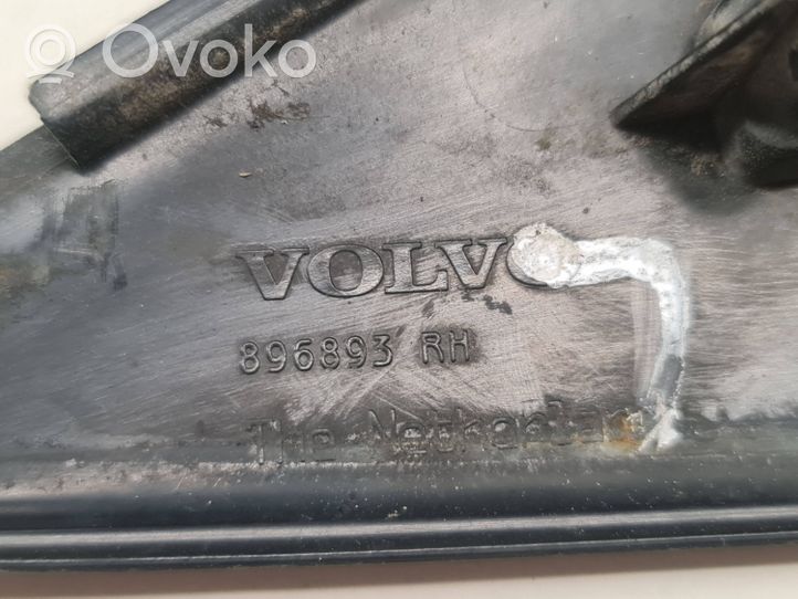 Volvo S40, V40 Moulures des vitres de la porte arrière 896893