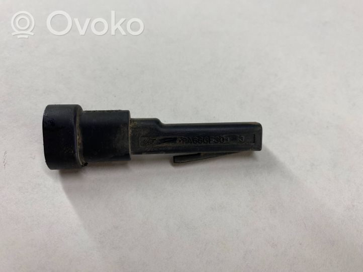 Fiat Grande Punto Tapón del depósito de fluido de freno con sensor de nivel 