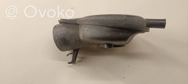 Opel Corsa C Część rury dolotu powietrza 90572687