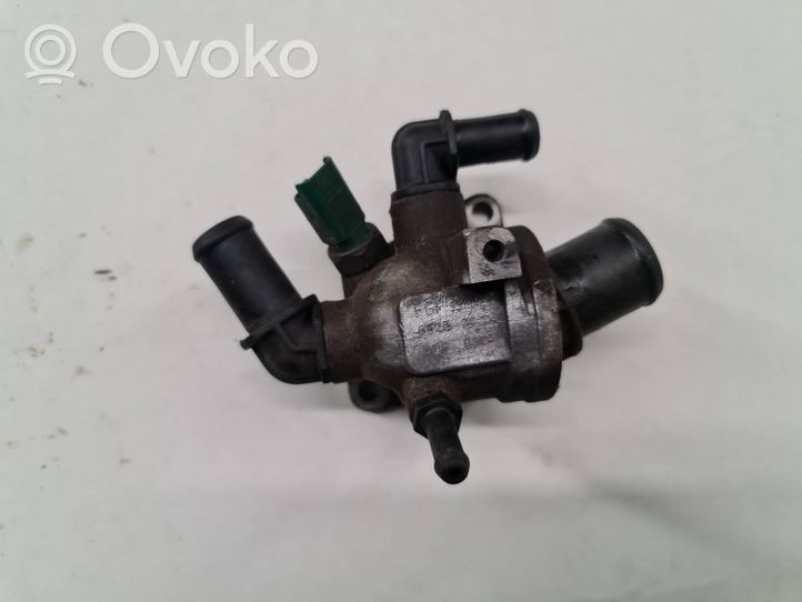 Fiat Grande Punto Termostat / Obudowa termostatu 55194271