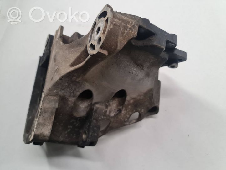 Opel Zafira B Polttoainepumpun kiinnike 55187918