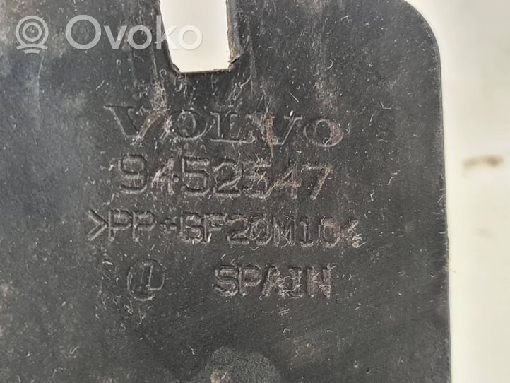 Volvo V70 Tapa de caja de fusibles 9452547