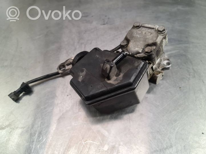 Saab 9-3 Ver2 Ohjaustehostimen pumppu 12773869