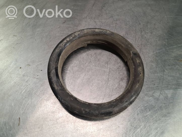 Volvo S60 Ressort hélicoïdal arrière support (caoutchouc) 92031