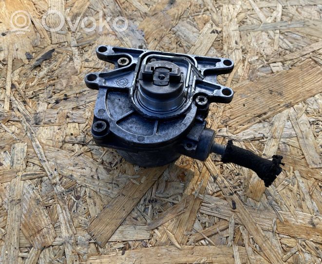 Opel Signum Vacuum pump 0252738