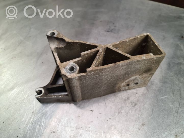 Volvo S60 Supporto di montaggio scatola del cambio 