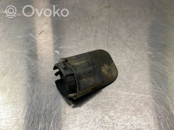 Volvo V70 Galinio žibinto detalė 152867