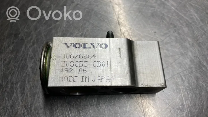 Volvo V70 Valvola ad espansione dell’aria condizionata (A/C) 30676364