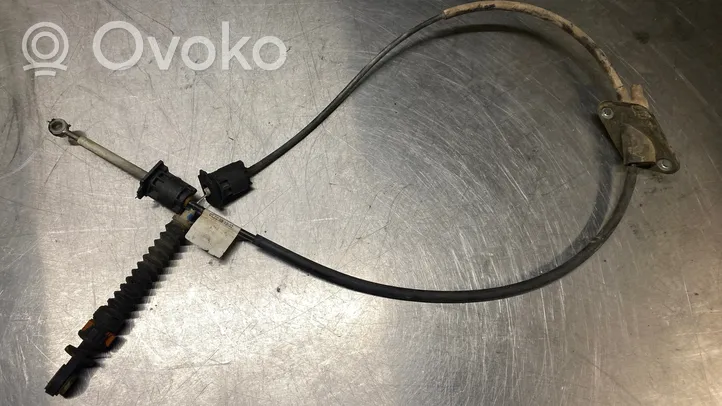 Volvo S80 Gear shift cable linkage 8675068