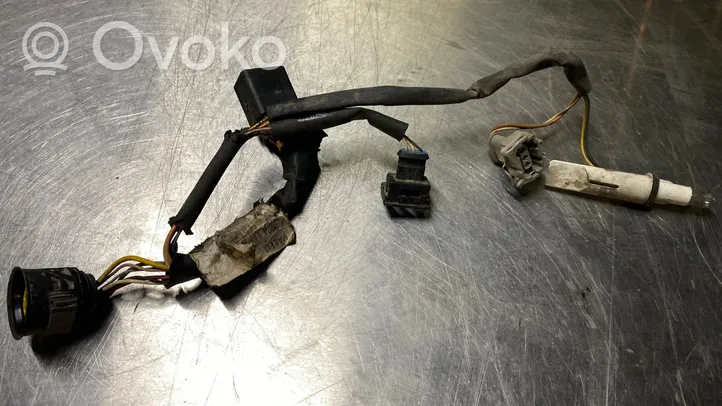 Volvo XC70 Headlight/headlamp wiring loom/harness 89070533