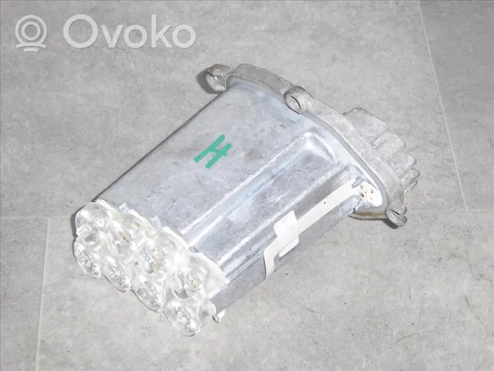 BMW 7 F01 F02 F03 F04 Priekinio žibinto detalė 63117225232