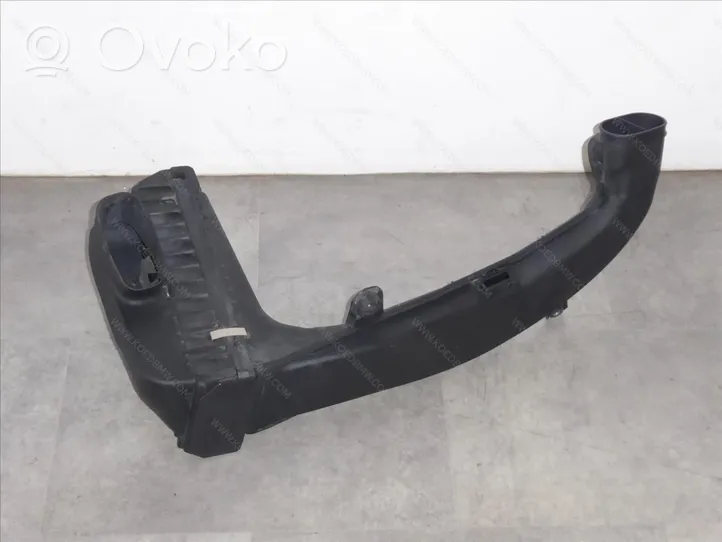 BMW X5 F15 Boîtier de filtre à air 13718508199