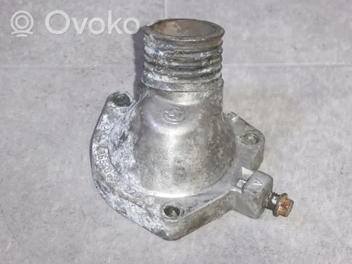 BMW 3 E30 Obudowa termostatu 11531265059