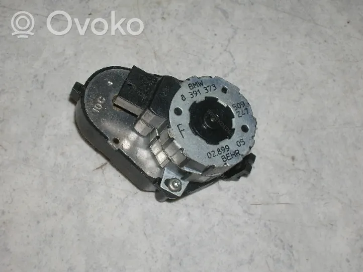 BMW 7 E38 Motorino attuatore ricircolo aria dell’A/C 64116908979