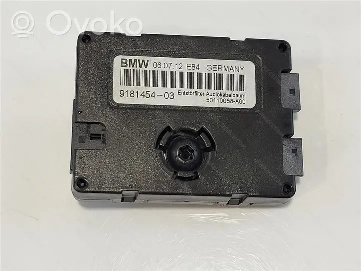 BMW X1 E84 Konsola środkowa / Radio / GPS 65209181454