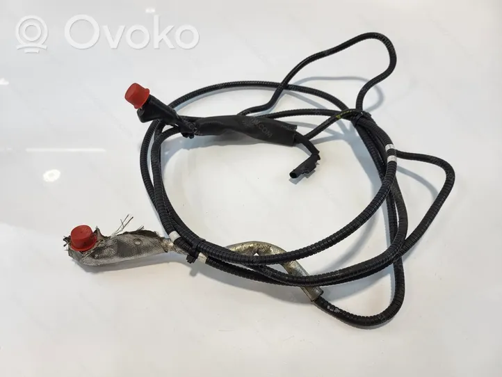 BMW 5 G30 G31 Anello/dado di bloccaggio della vite della pompa del carburante nel serbatoio 16199455466