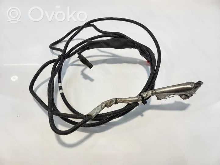 BMW 5 G30 G31 Anello/dado di bloccaggio della vite della pompa del carburante nel serbatoio 16199455466