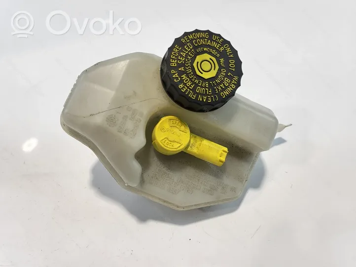 BMW 5 G30 G31 Główny cylinder hamulca 34336871185