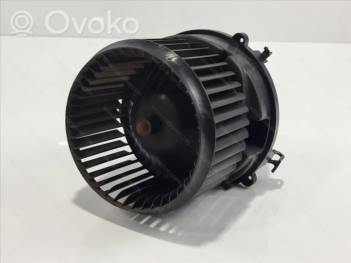 BMW 2 F46 Soplador/ventilador calefacción 64119297752