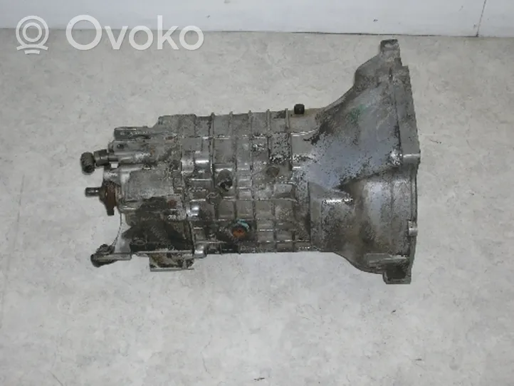 BMW 3 E30 Mechaninė 5 pavarų dėžė 23001221870