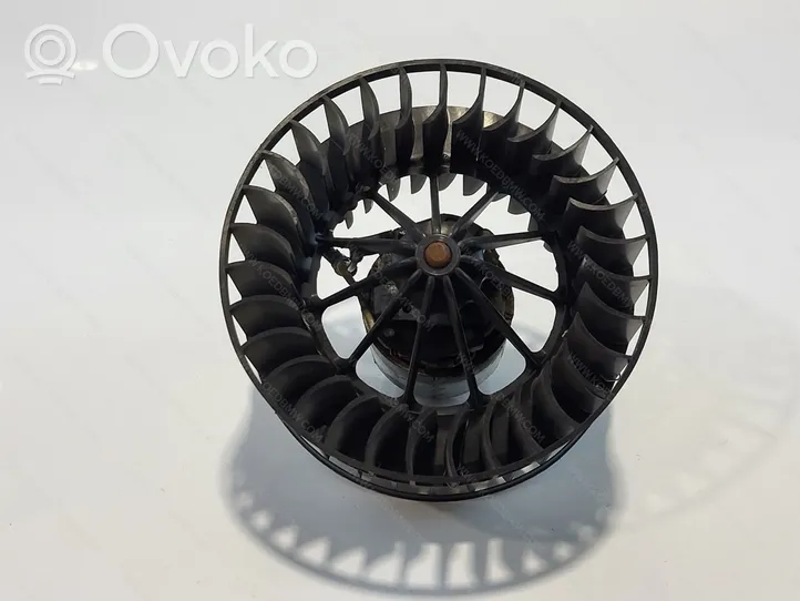 BMW 3 E36 Ventola riscaldamento/ventilatore abitacolo 64118390434