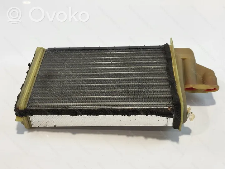 BMW 3 E36 Radiateur de chauffage 64118390435