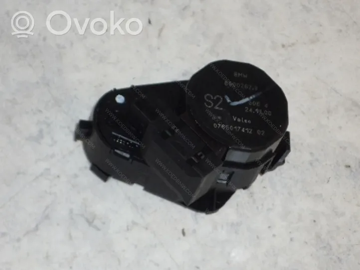 BMW X5 E53 Stellmotor Heizung Klima 64116935443