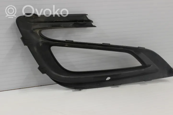 Opel Mokka X Priešrūkinio žibinto apdaila/ grotelės 42491764