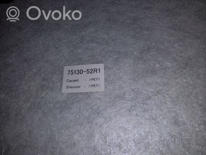 Suzuki Swift Tavaratilan pohjan tekstiilimatto 7513052R1
