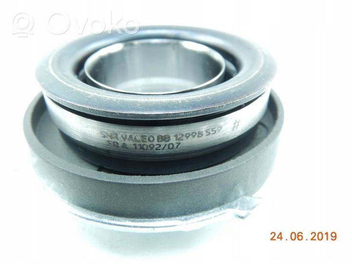 Hyundai i20 (PB PBT) clutch release bearing 4142102000