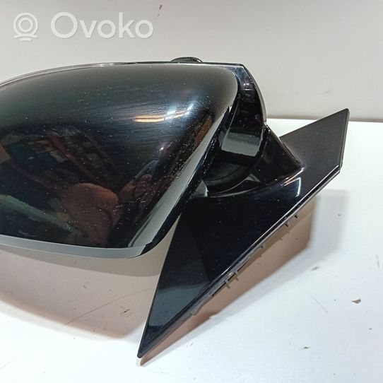 KIA Sorento Front door electric wing mirror 