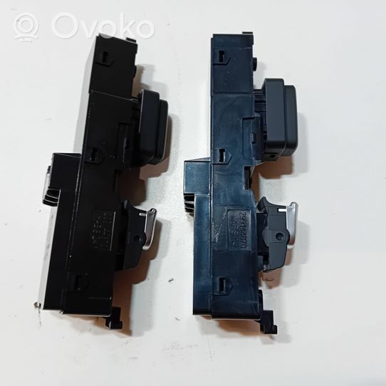 KIA Sorento Electric window control switch 