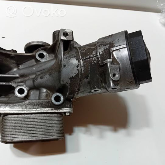 Honda CR-V Generator/alternator bracket 