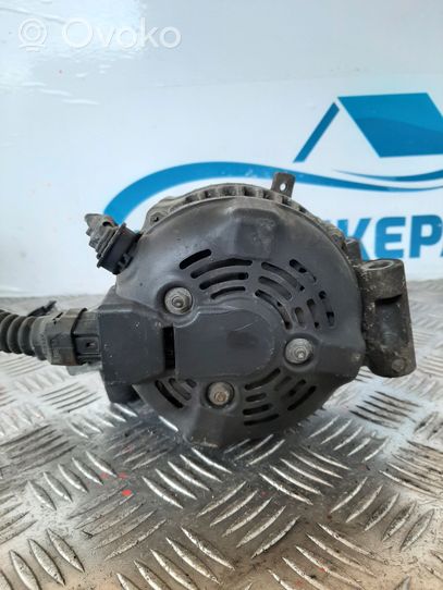 Toyota Avensis T270 Alternator 270600G021