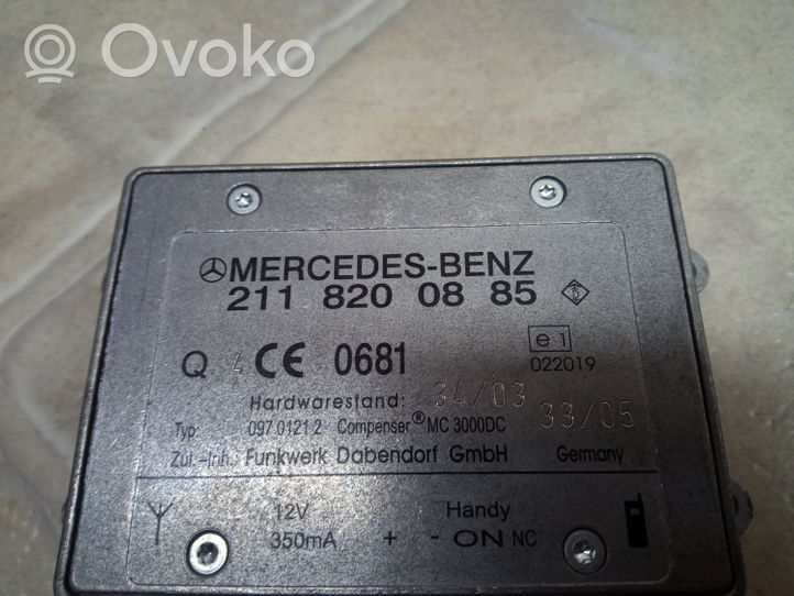 Mercedes-Benz B W245 Amplificateur d'antenne 2118200885