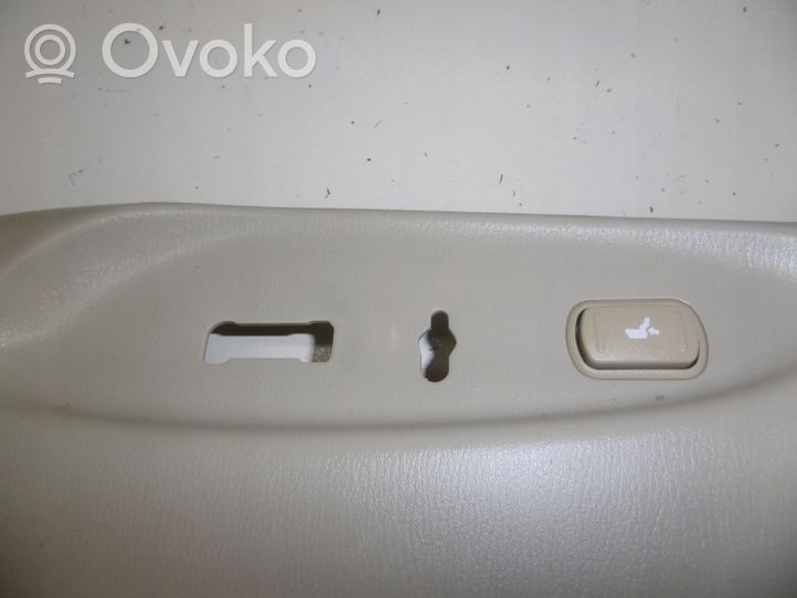 Infiniti M30 Istuimen verhoilu 873801MA0A