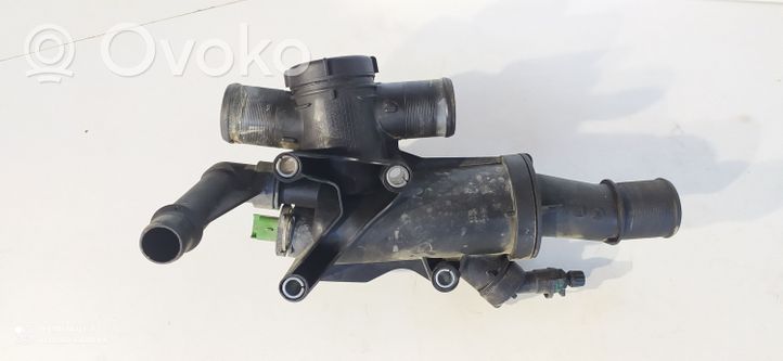 Citroen C5 Boîtier de thermostat / thermostat 9656182980