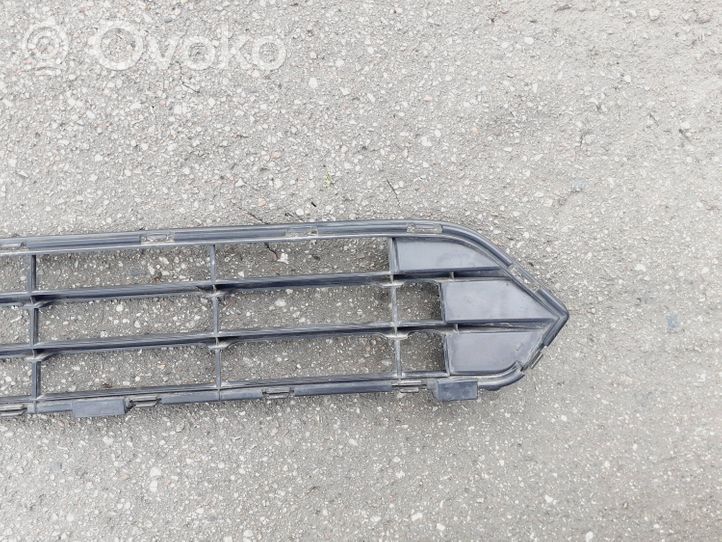 Subaru Outback (BS) Grille inférieure de pare-chocs avant 