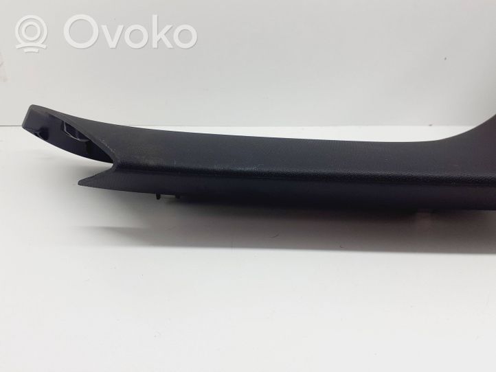 Toyota Avensis T270 Altro elemento di rivestimento bagagliaio/baule 6793805030