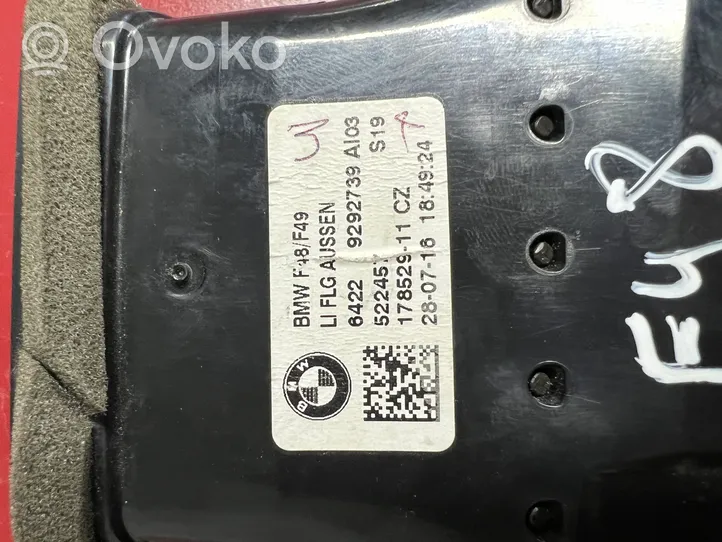 BMW X1 F48 F49 Boczna kratka nawiewu deski rozdzielczej 9292739